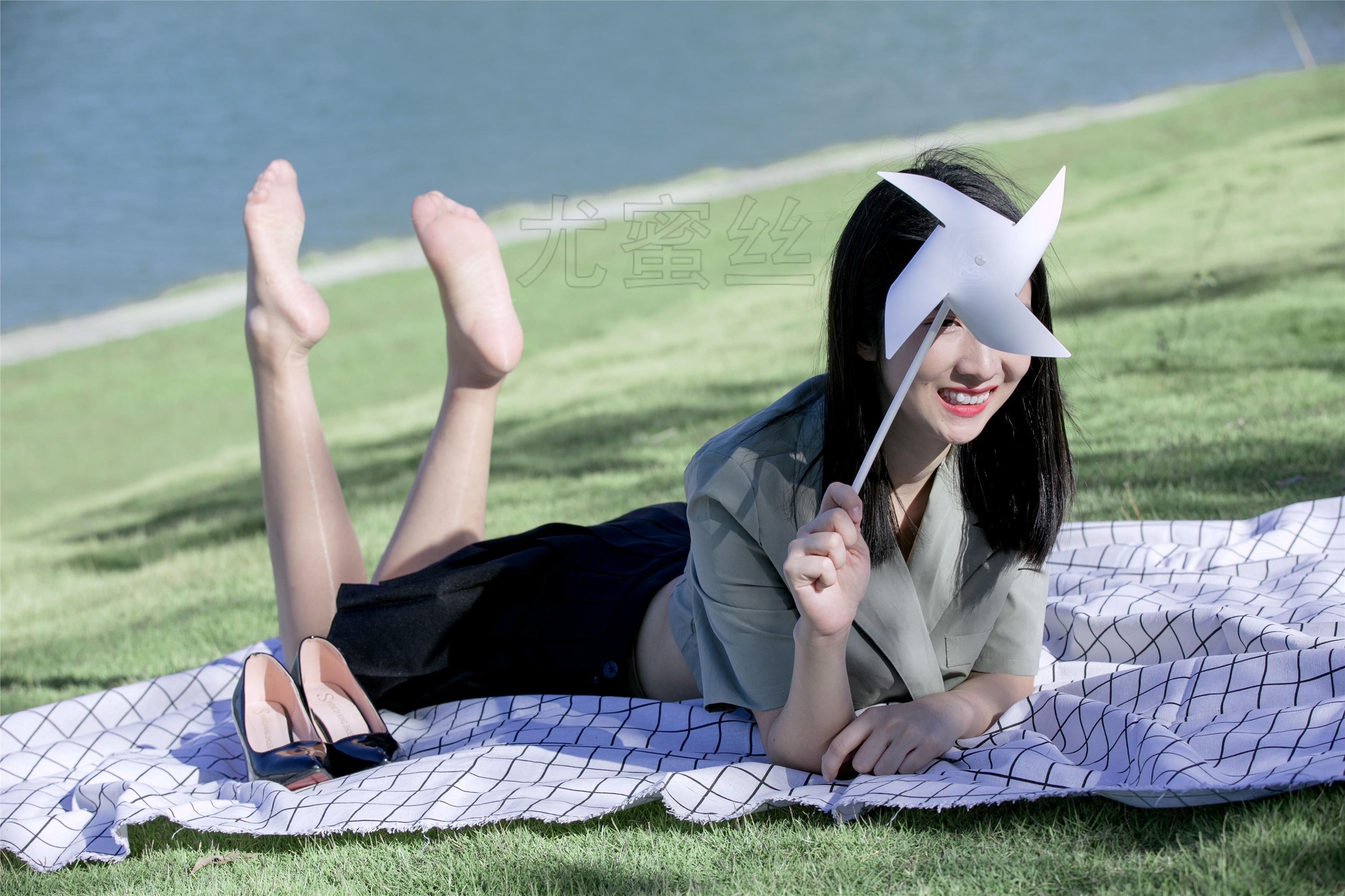 尤蜜丝 穿搭写真 NO.003